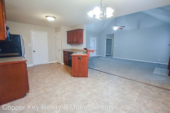 Building Photo - 3 br, 2 bath House - 3742 Nadia Drive