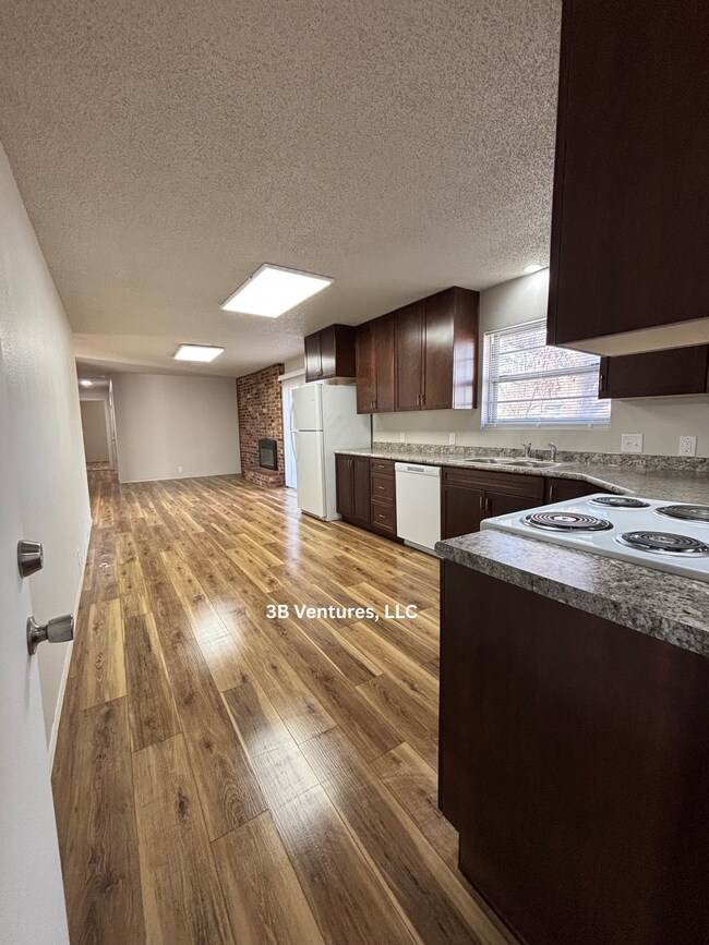 Foto del edificio - 2809 E 25th St