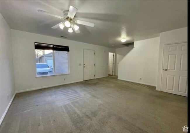 Building Photo - 819 E 760 N