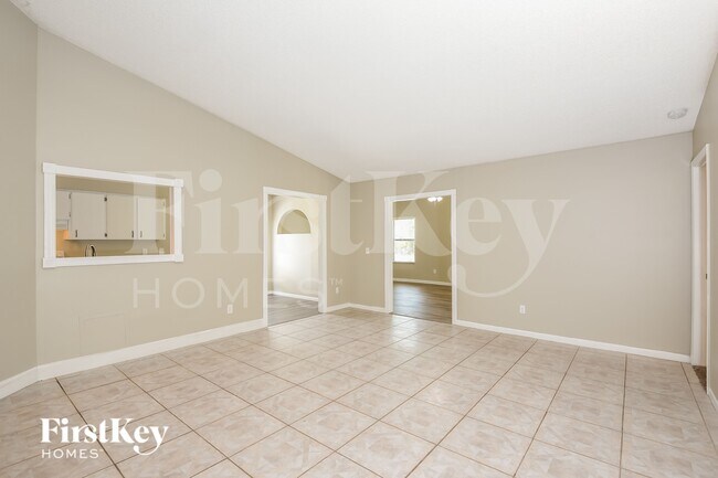 Foto del edificio - 232 Rheine Rd NW