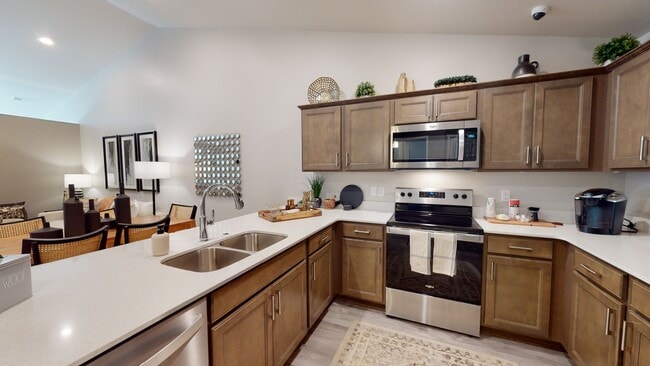 Building Photo - Insignia