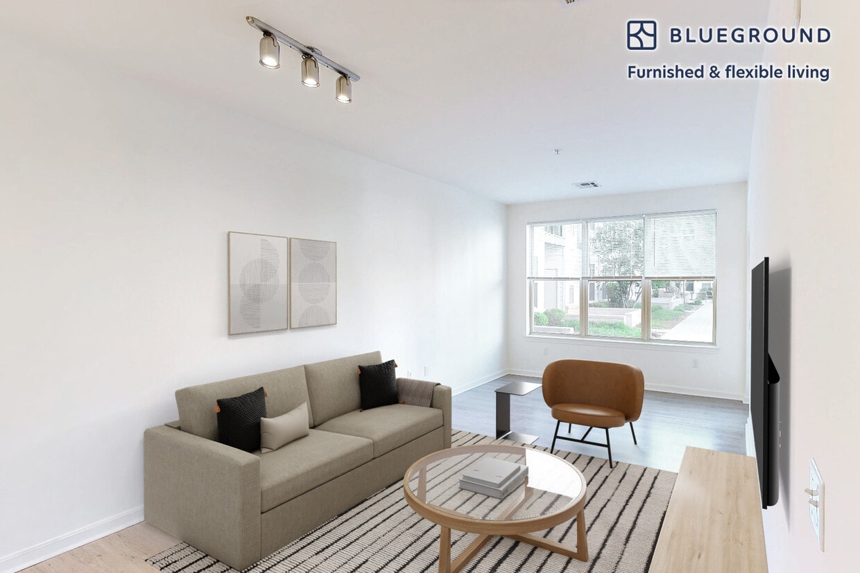 Foto principal - 333 Great River Rd