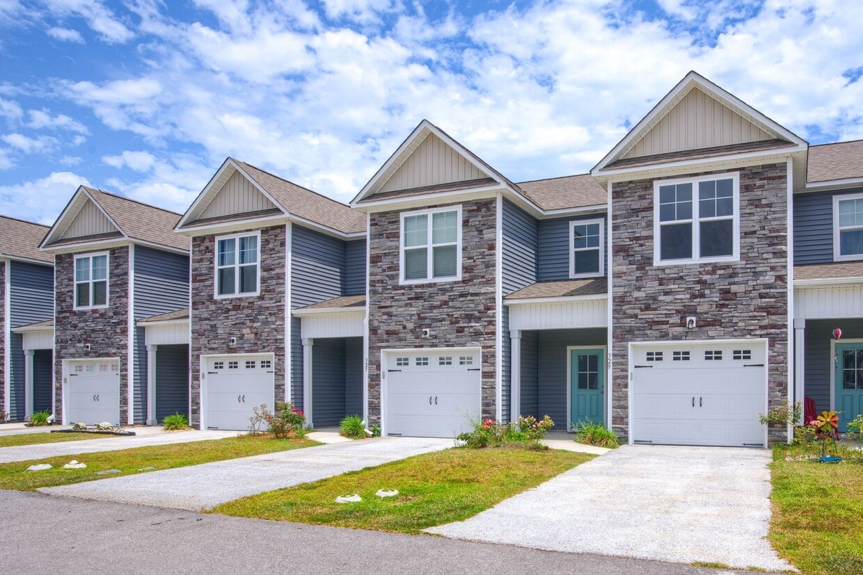 Foto principal - 329 S Stingray Ln