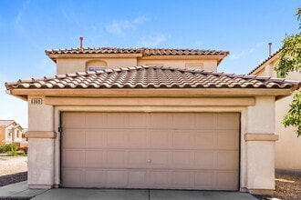Building Photo - 6369 Coral Flower Ct