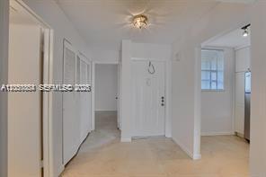 Building Photo - 1232 S Military Trail