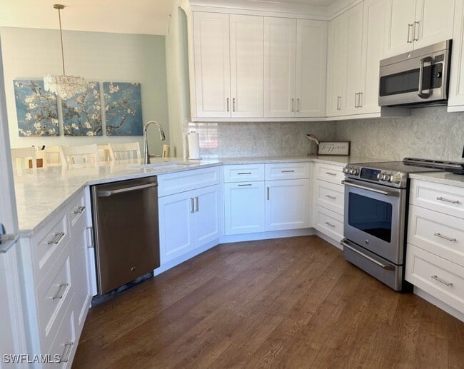 Building Photo - 1520 Clermont Dr