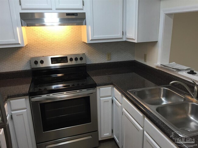 Foto del edificio - 10138 Vixen Pl