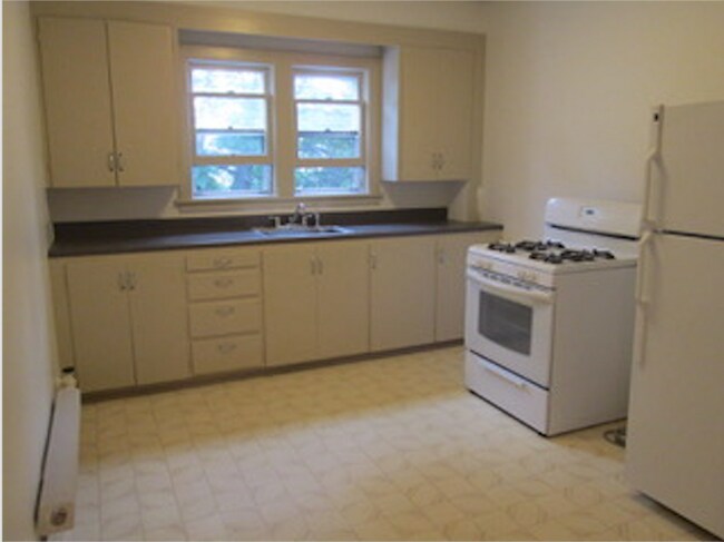 447 S Main St Geneva Ny 14456 Apartments Geneva Ny Apartments Com