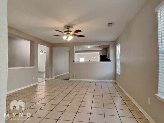 Foto del edificio - 21307 Shadow River Ln