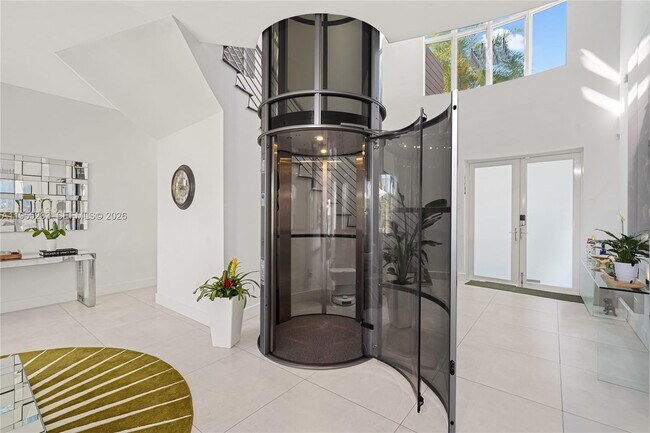 Foto del edificio - 7515 NW 99th Ave