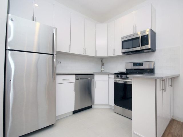 Primary Photo - 35-07 31st St