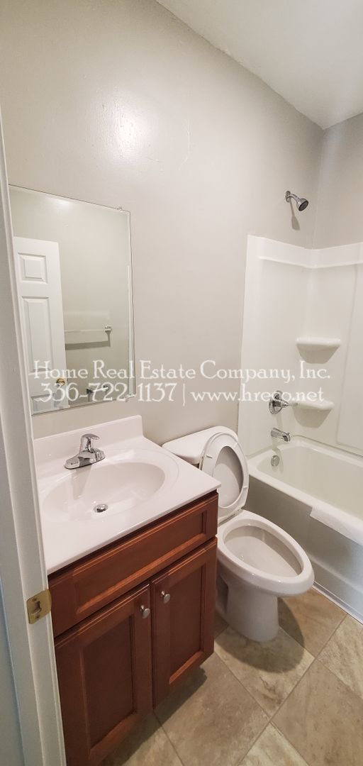 Building Photo - 1644 Twenty-Second St