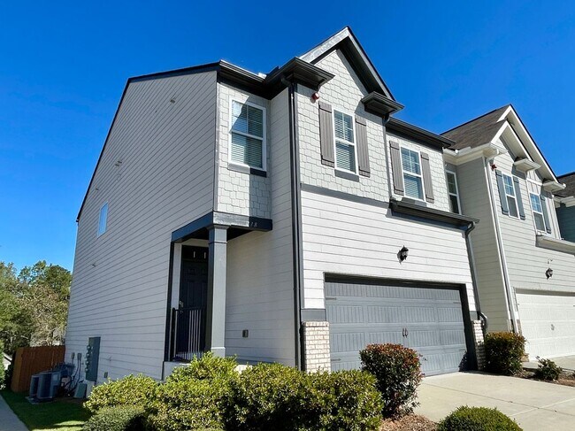 Foto del edificio - 778 Woodstock Grove Dr