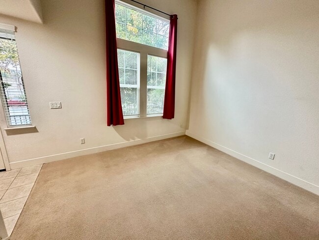 Building Photo - Welcome to modern luxury living in the hea...