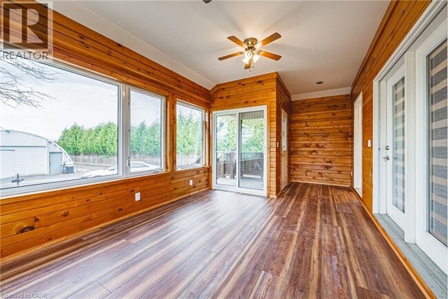 Building Photo - 390 5th Concession Rd W