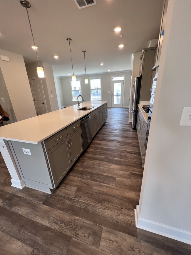 Building Photo - 14961 River Walk Way