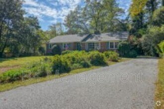Building Photo - 524 Overland Dr