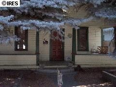 Building Photo - 2 br, 1 bath House - 1010 E. 4th Street