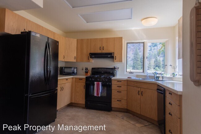 Foto del edificio - 3 br, 1.5 bath House - 28 Endner Lane