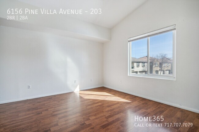 Building Photo - Your perfect haven awaits: Light-filled co...
