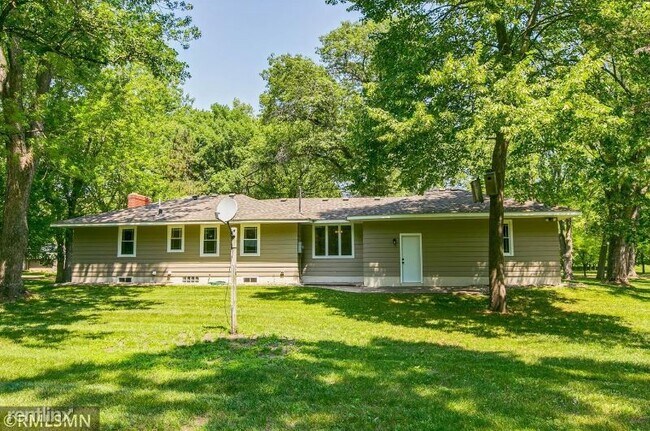 Foto del edificio - 3 br, 3 bath House - 4893 121st St N