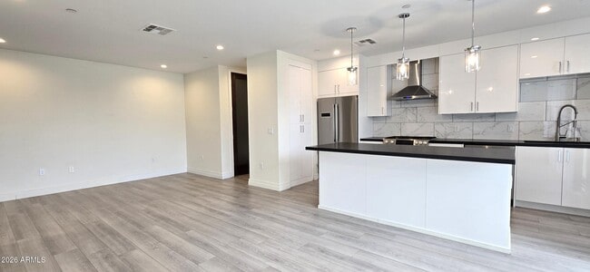 Foto del edificio - 506 S Hardy Dr