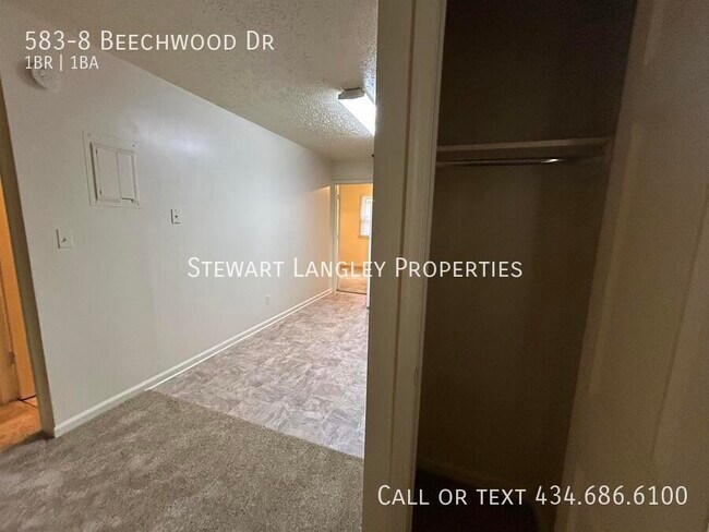 Foto del edificio - 583 Beechwood Dr