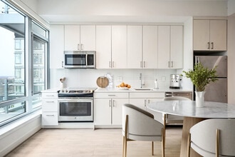 Building Photo - Tenley View Apartments