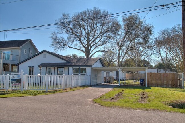 Building Photo - 415 Perkins Ave