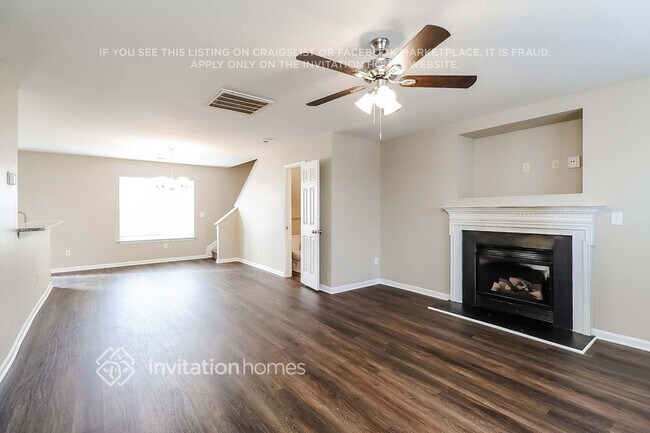 Foto del edificio - 9409 Dewey Dr