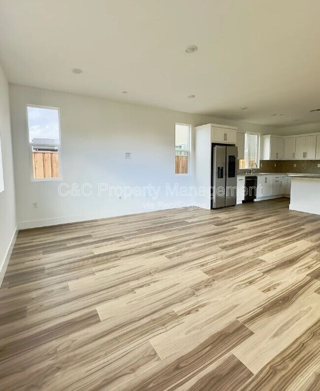 Building Photo - 2782 Old Larks Ln