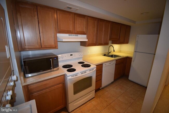 Foto del edificio - 2627 Adams Mill Rd NW