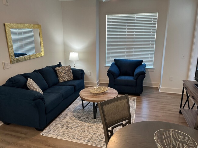 Foto del edificio - 853 Saddle Ridge Rd