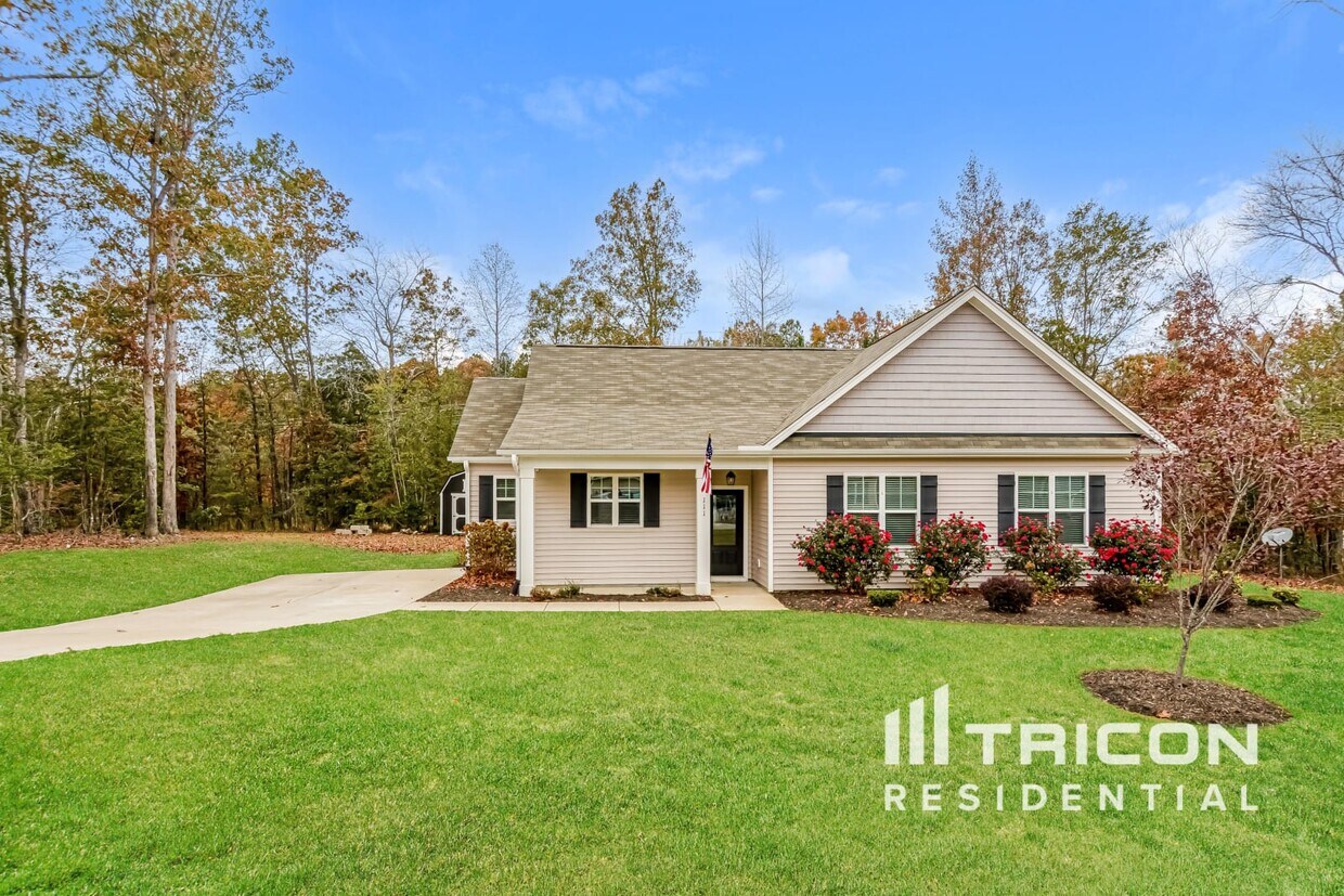 Foto principal - 111 Eagle Swoop Street Zebulon NC
