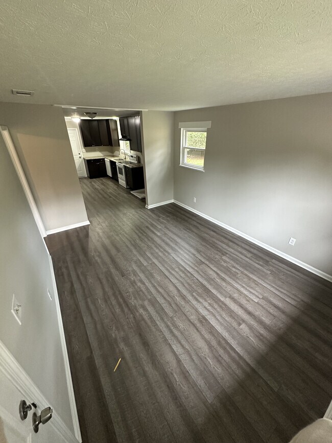 Building Photo - 25 Fox Hall Dr