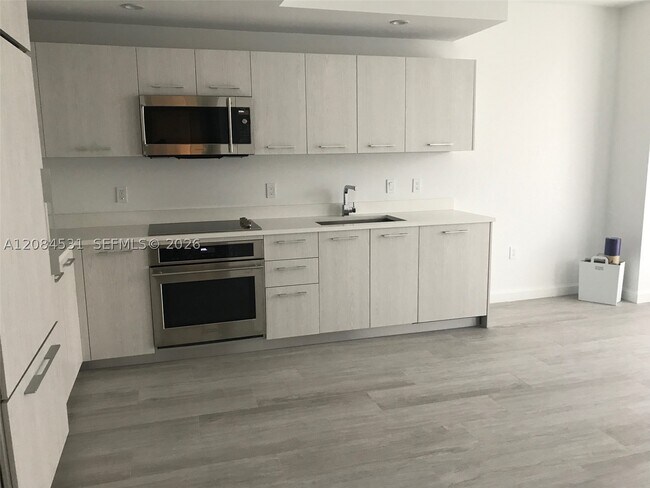 Foto del edificio - 55 SW 9th St