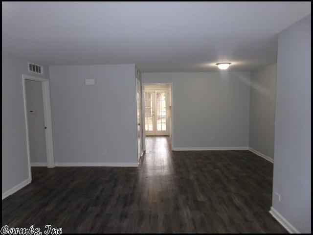 Foto del edificio - 1601 N Bryant St