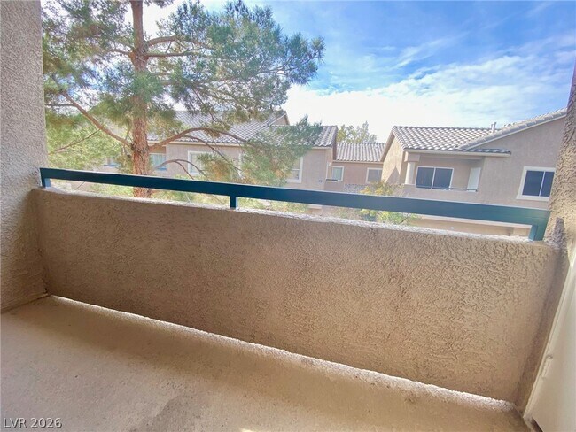 Foto del edificio - 2000 Turquoise Ridge St