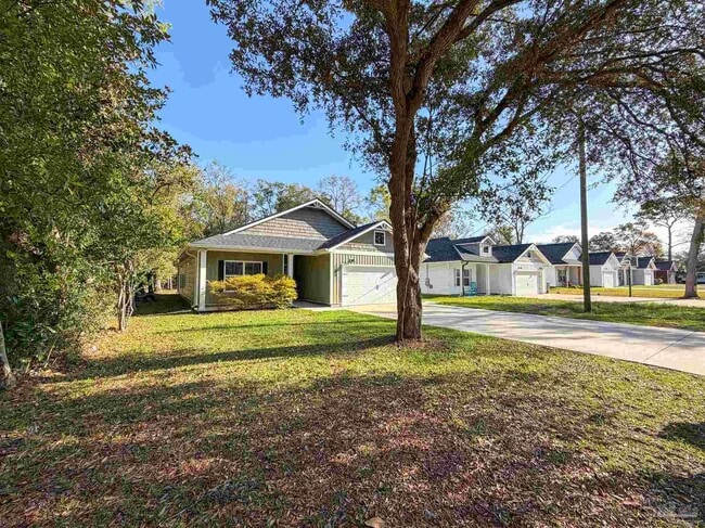 Building Photo - 1608 Toni St