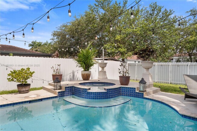 Foto del edificio - 20032 SW 128th Ct
