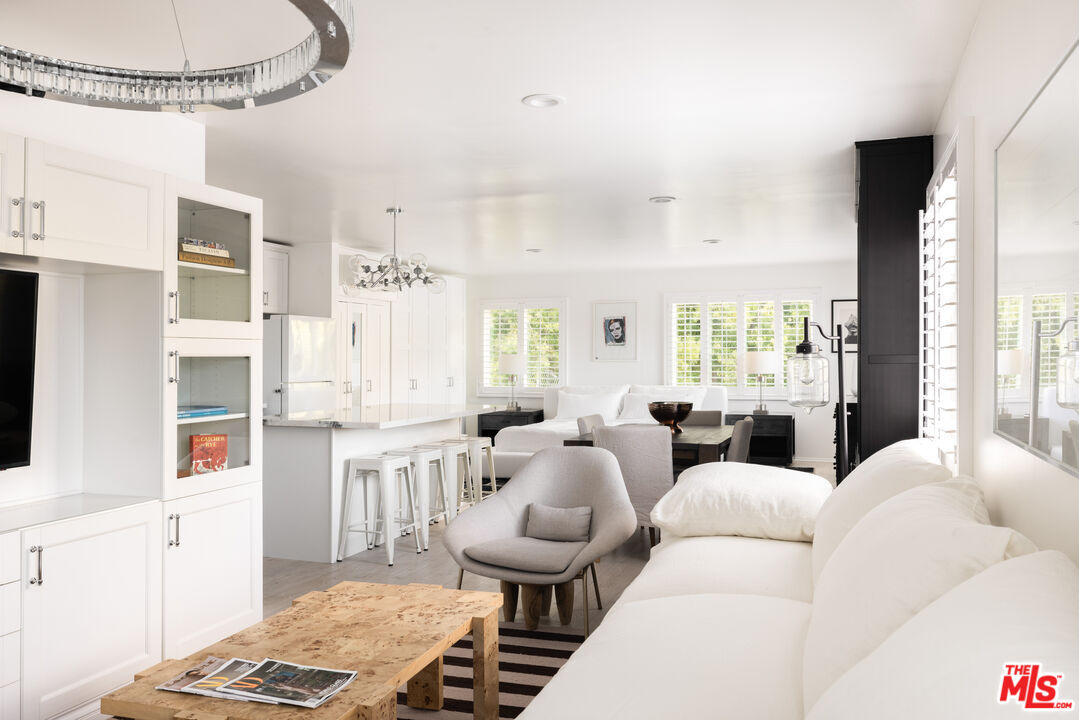 Foto principal - 9809 Beeson Dr