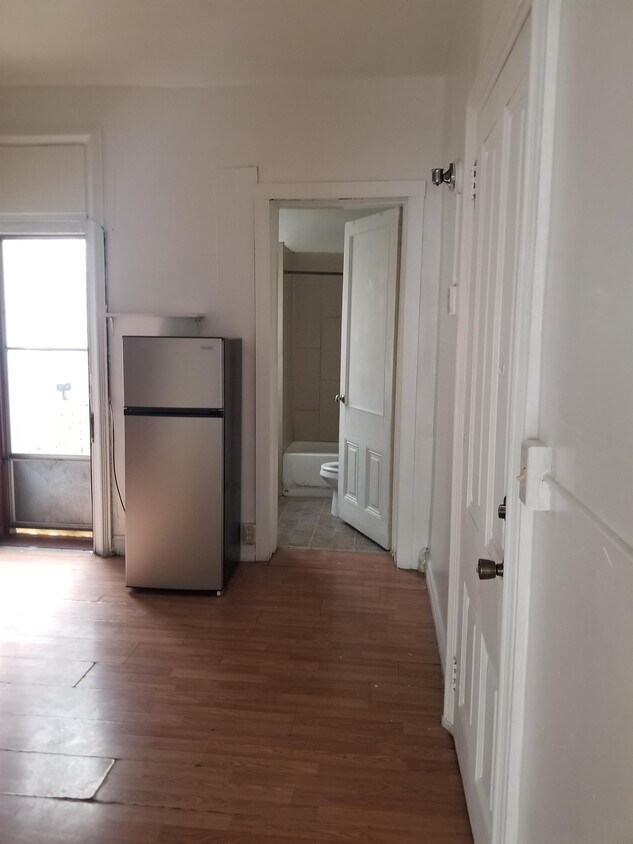 Foto del edificio - 336 N 6th St