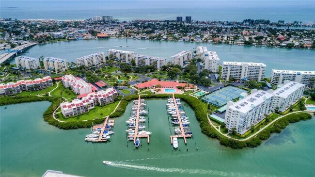 Foto del edificio - 7897 Sailboat Key Blvd S
