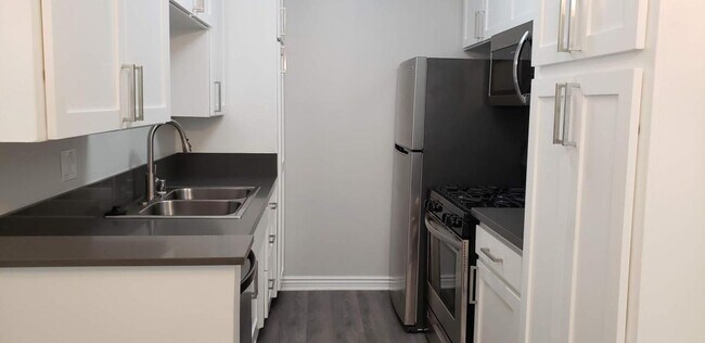 Foto del edificio - 1455 S Wooster St