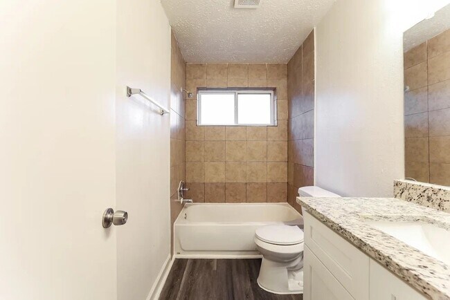 Foto del edificio - 7230 Dew Mist Ln