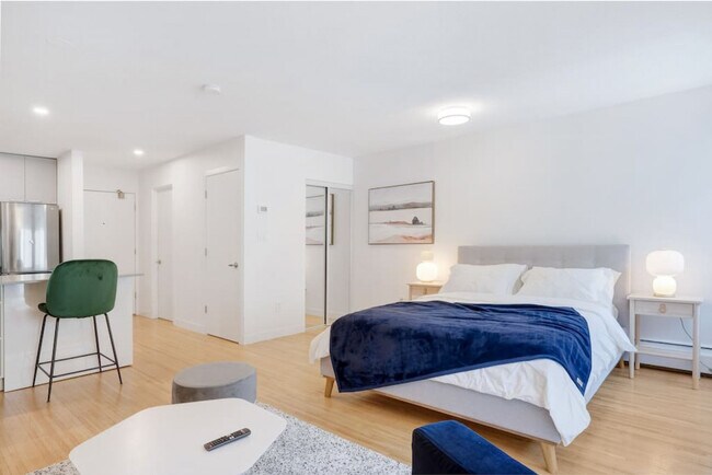 Photo du bâtiment - 1550 W 11th Ave