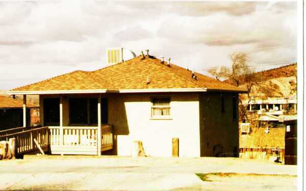 Building Photo - 611 W Buena Vista St