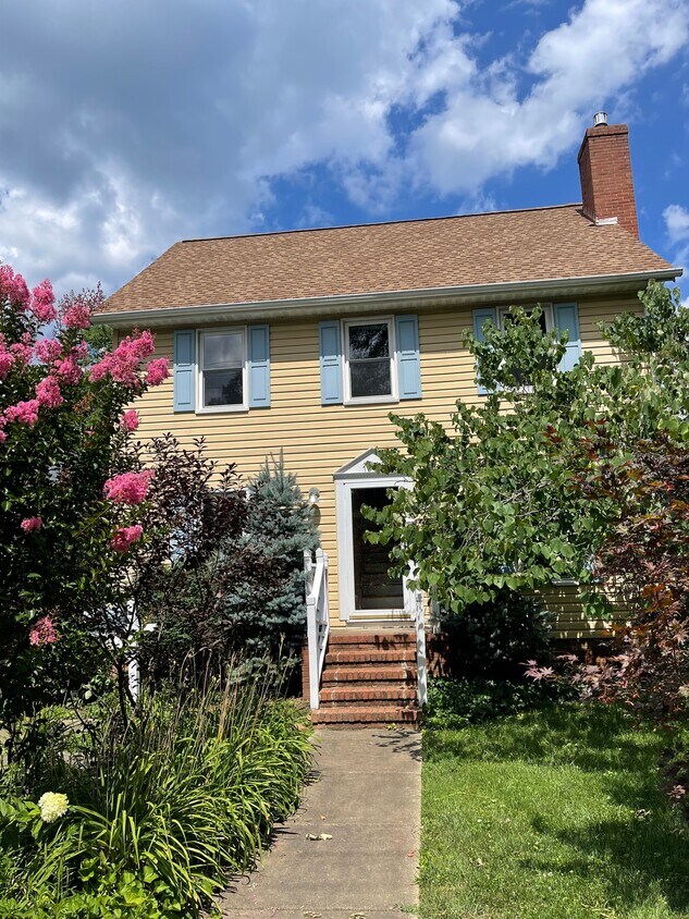 1711 Augustine Ave, Fredericksburg, VA 22401 House Rental in