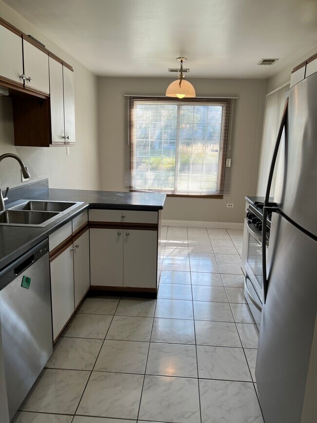 Foto del edificio - 225 Winnsboro Ct