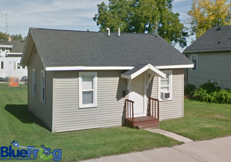 Primary Photo - 432 W 7th Ave